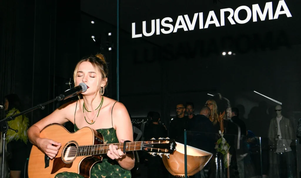 몽클레어 패딩 직구 사이트(쇼핑몰) 루이자비아로마